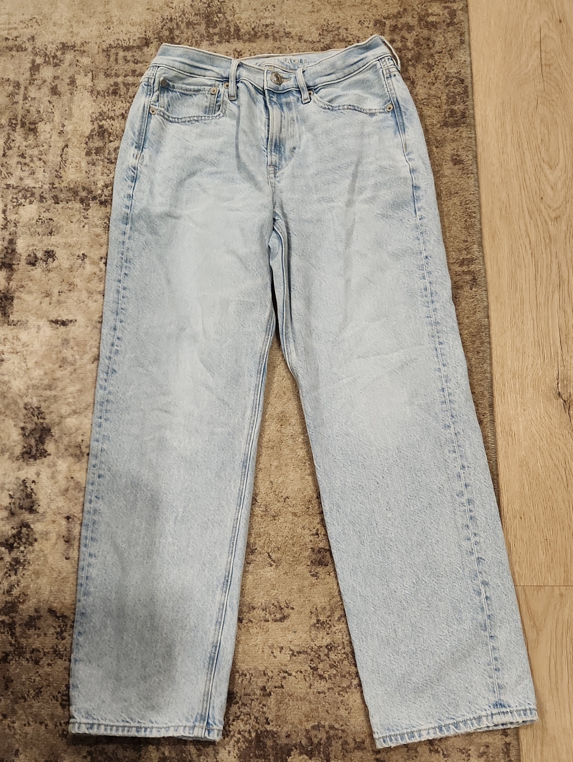 American Eagle Outfitters 90s Straight Straight Jeans
